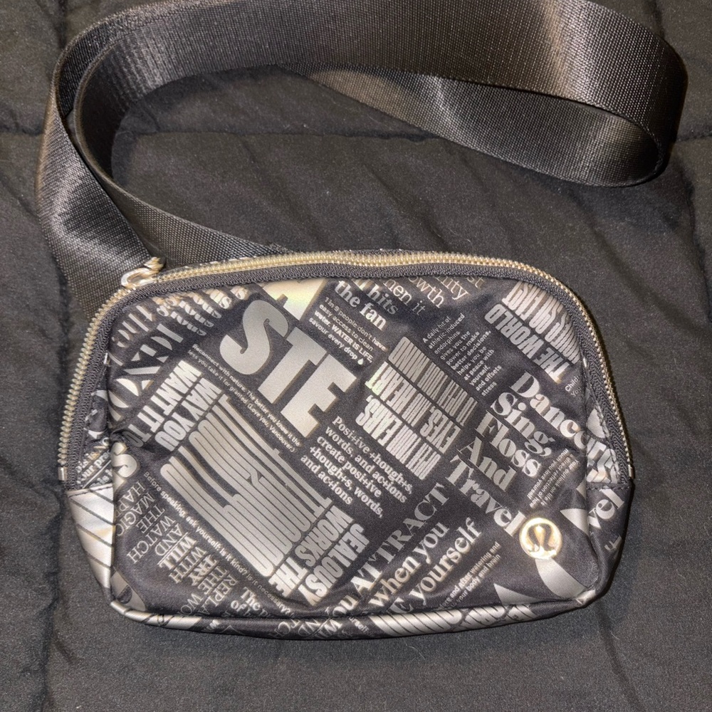 Stylish Black Printed bag 
Gently used